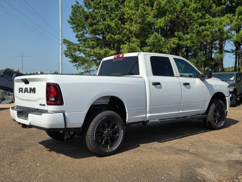 New 2026 RAM 2500 Tradesman AWD/4WD image 3