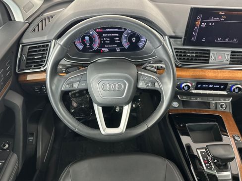 Used 2023 Audi Q5 2.0T Premium Plus w/ Premium Plus Package AWD/4WD image 13