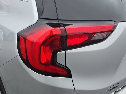Used 2019 GMC Terrain SLE FWD image 33