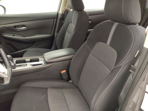 Used 2021 Nissan Sentra SV FWD image 17