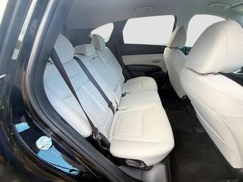 Certified 2025 Hyundai Tucson SEL FWD image 27