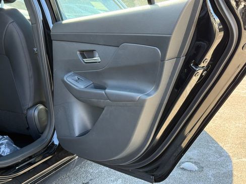 New 2026 Nissan Sentra SV w/ SV Convenience Package FWD image 21