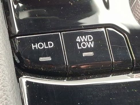 Used 2024 Jeep Grand Cherokee L Overland w/ Luxury Tech Group IV image 26