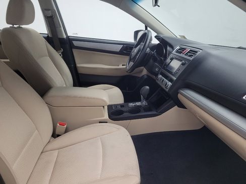 Used 2017 Subaru Outback 2.5i image 21