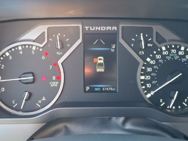 Used 2025 Toyota Tundra SR5 w/ SR5 Convenience Package AWD/4WD image 33