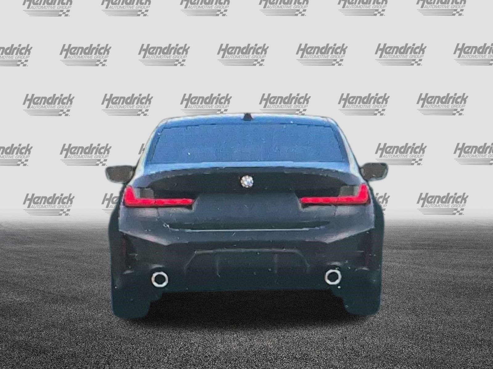 Used 2026 BMW 330i Sedan w/ M Sport Package RWD image 22