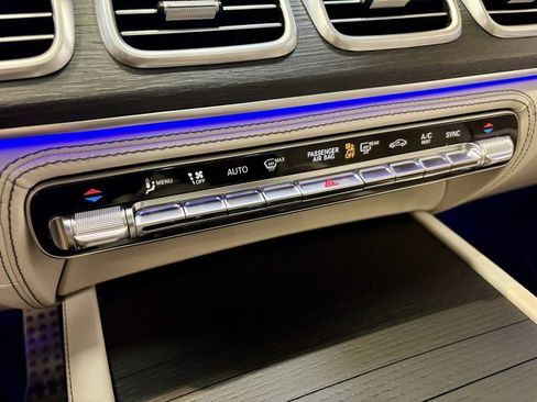 New 2026 Mercedes-Benz GLE 53 AMG 4MATIC image 23