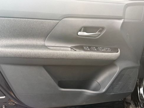 Certified 2026 Nissan Kicks SV w/ SV Premium Package FWD image 14