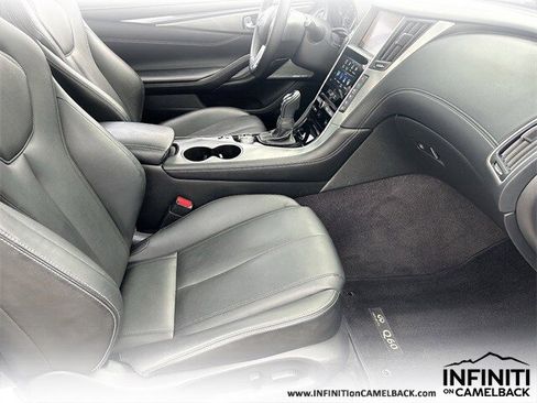 Used 2019 INFINITI Q60 3.0t Luxe w/ Essential Package image 13