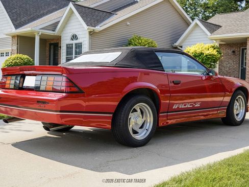 Used 1988 Chevrolet Camaro LT RWD image 15