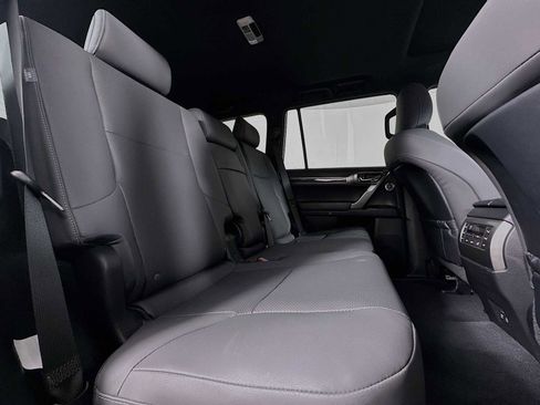 Used 2023 Lexus GX 460 Premium w/ Premium Plus Package AWD/4WD image 28