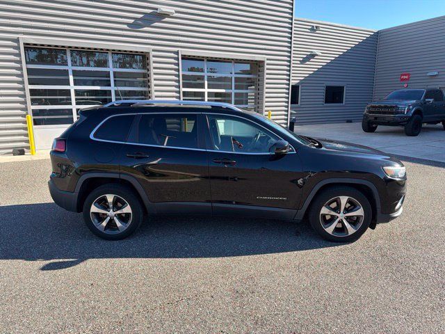Used 2019 Jeep Cherokee Limited FWD image 3