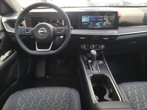 New 2025 Nissan Kicks SV w/ Illumination Package image 21