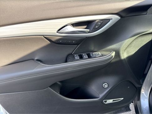 New 2026 Buick Envision Avenir AWD/4WD image 9