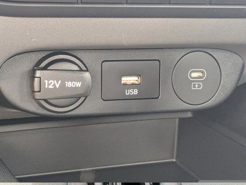 New 2026 Hyundai Elantra SE image 23