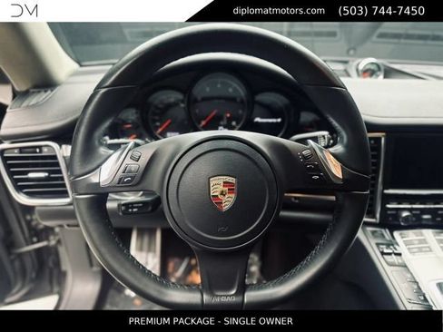 Used 2014 Porsche Panamera 4 AWD/4WD image 27