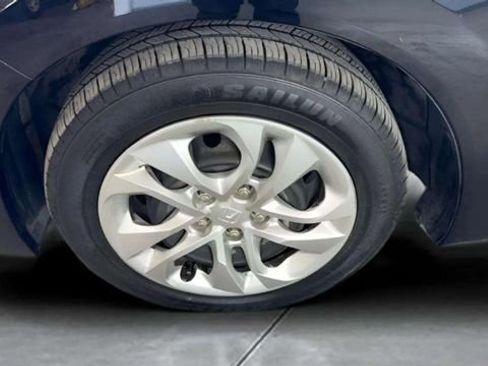 Used 2015 Honda Civic LX image 17