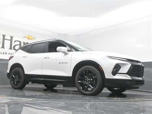 New 2025 Chevrolet Blazer RS w/ Driver Confidence II Package image 2