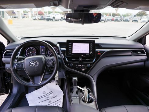 Used 2024 Toyota Camry SE FWD image 38