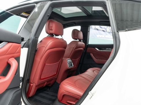 Used 2022 Maserati Levante GT image 28