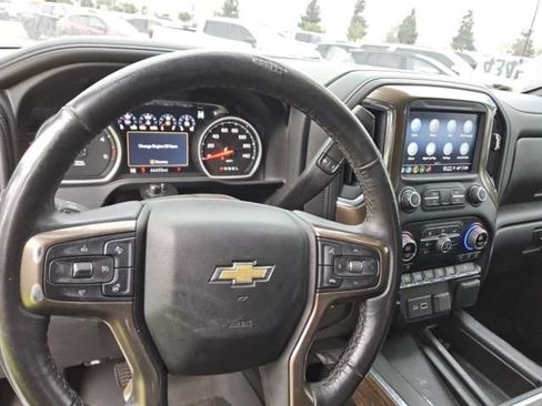 Used 2022 Chevrolet Silverado 3500 High Country w/ Safety Package II AWD/4WD image 3