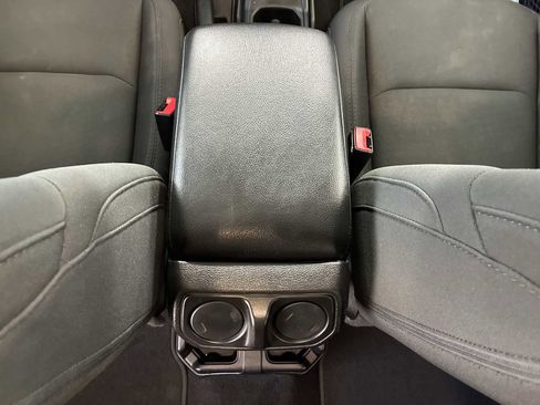 Certified 2019 Jeep Wrangler Unlimited Sport S image 22