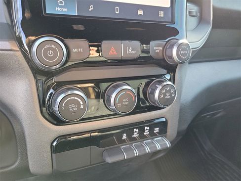 New 2026 RAM 1500 Classic Warlock image 17