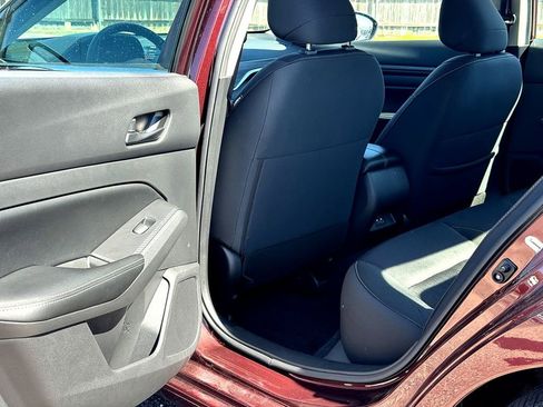 Used 2025 Nissan Altima 2.5 SV image 26