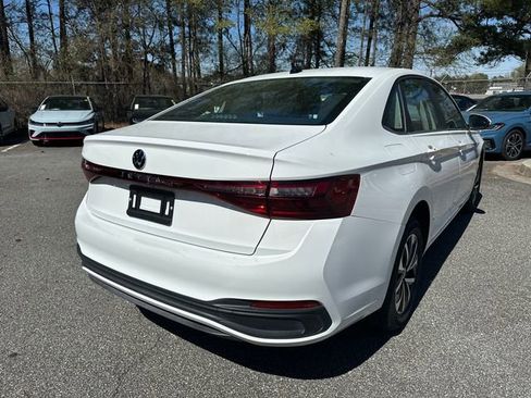 Used 2025 Volkswagen Jetta S image 5