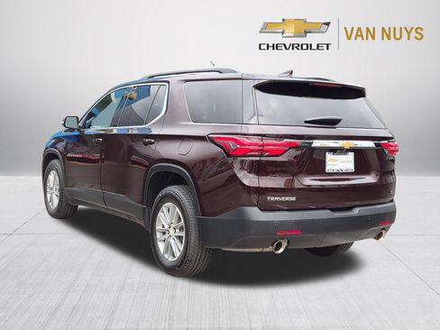 Used 2023 Chevrolet Traverse LT FWD image 7