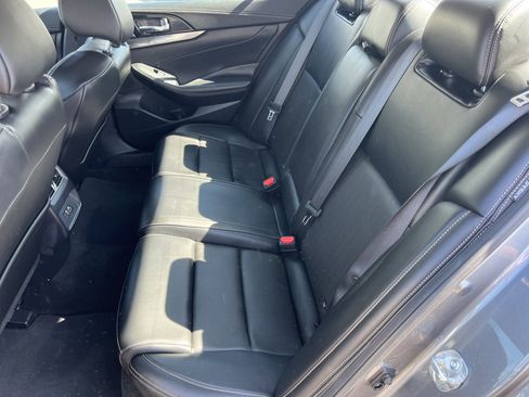 Used 2020 Nissan Maxima 3.5 SL w/ Floor Mat Group image 18