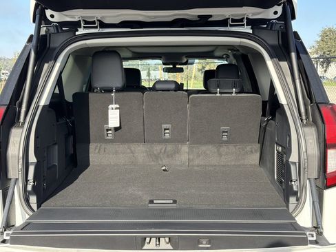 New 2025 Ford Expedition Max Active RWD image 9