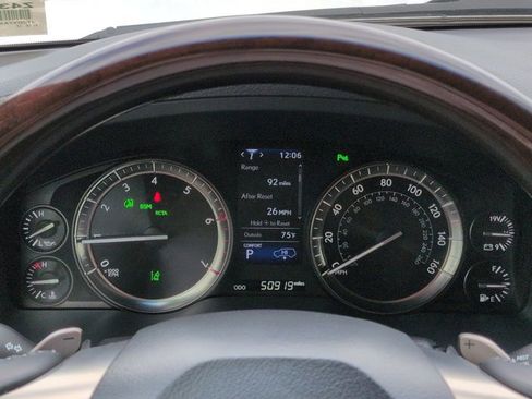 Used 2021 Lexus LX 570 4WD w/ Inspiration Series #2 image 28