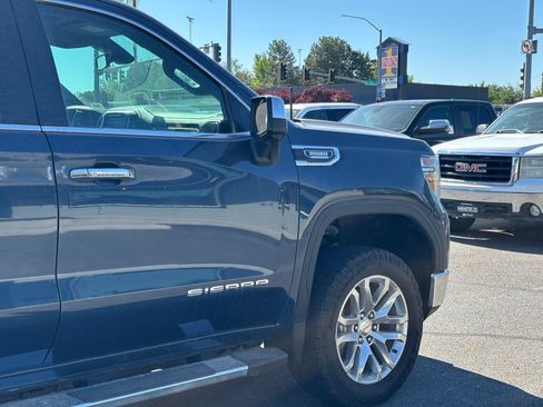Used 2020 GMC Sierra 1500 SLT w/ SLT Premium Plus Package AWD/4WD image 4