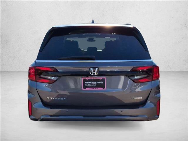 New 2027 Honda Odyssey Touring image 8
