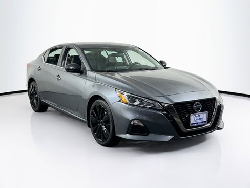 Used 2020 Nissan Altima 2.5 SR AWD/4WD image 3