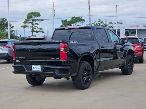 Used 2026 Chevrolet Silverado 1500 Custom AWD/4WD image 10