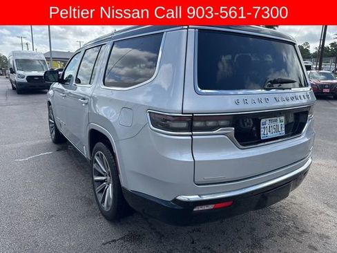 Used 2023 Jeep Grand Wagoneer Series II image 5
