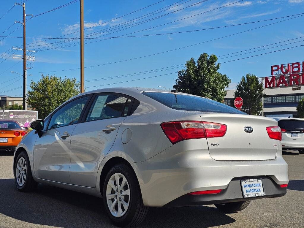 Used 2016 Kia Rio LX FWD image 3