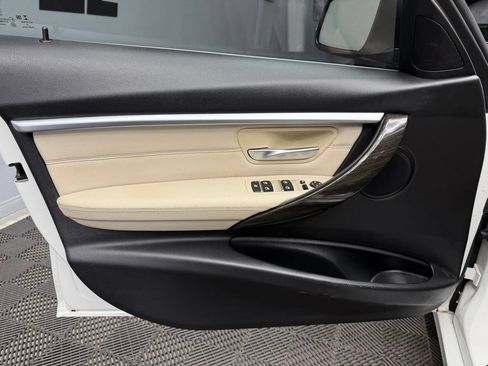 Used 2017 BMW 330i Sedan RWD image 36