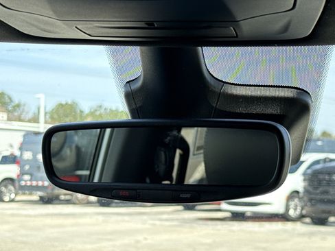 New 2026 Chrysler Pacifica Select image 24