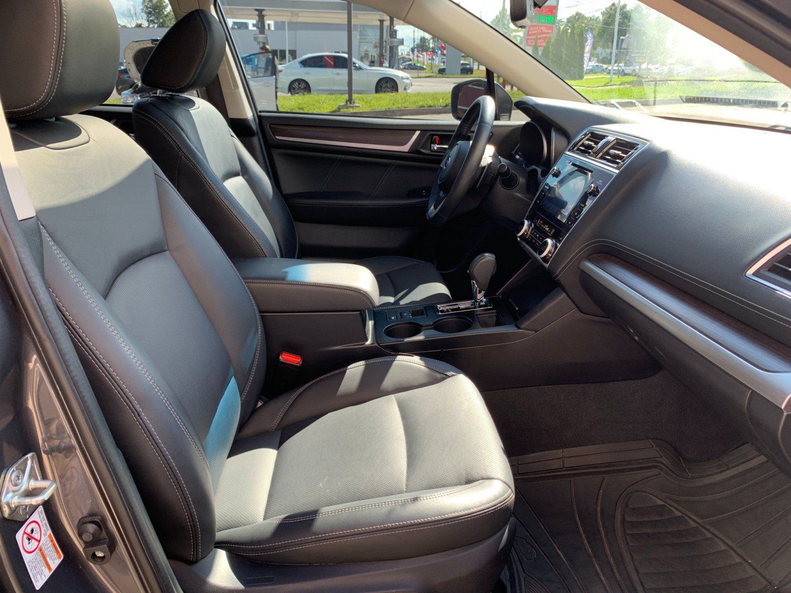Used 2019 Subaru Legacy 3.6R Limited AWD/4WD image 34