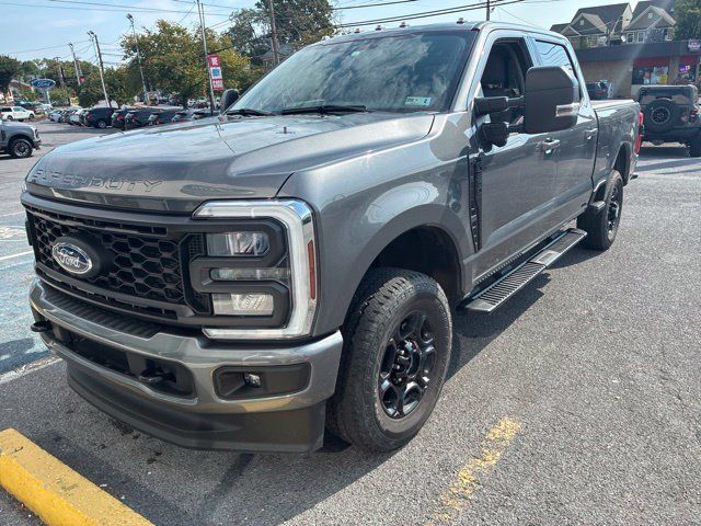 Used 2024 Ford F250 XLT w/ XLT Premium Package AWD/4WD image 3
