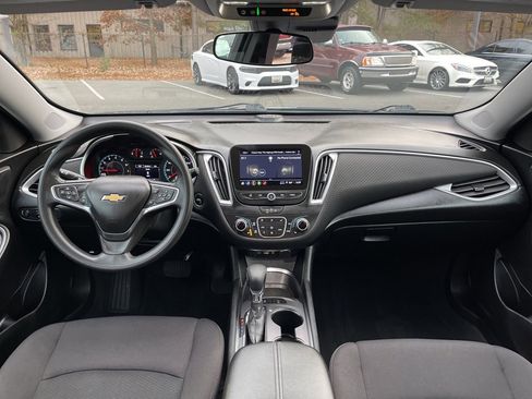 Used 2024 Chevrolet Malibu LT image 8