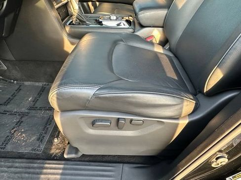 Certified 2023 Nissan Armada SL w/ Midnight Edition Package AWD/4WD image 23