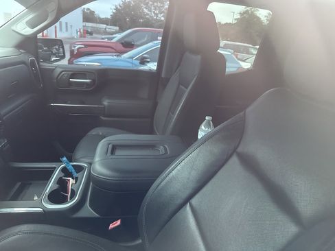 Used 2019 Chevrolet Silverado 1500 LTZ image 11