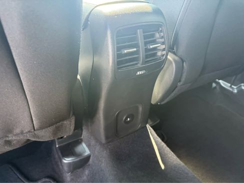 Used 2023 Ford Escape Active image 16