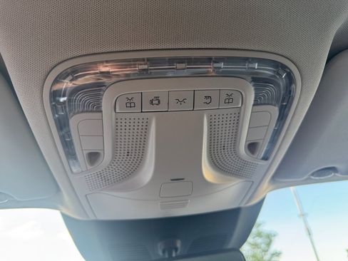 Certified 2023 Mercedes-Benz Metris Passenger image 21