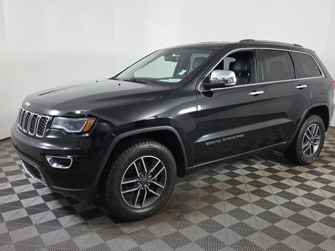 Used 2019 Jeep Grand Cherokee Limited w/ Luxury Group II AWD/4WD image 3