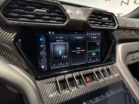 Used 2023 Lamborghini Urus Performante image 38